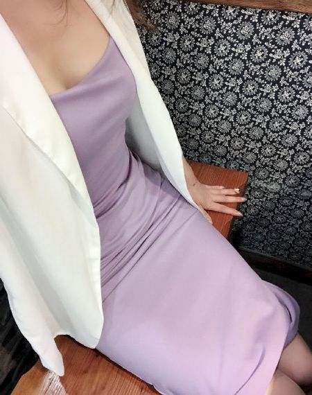 撕开她的乳罩慢慢揉捏吻_BD韩语免费观看