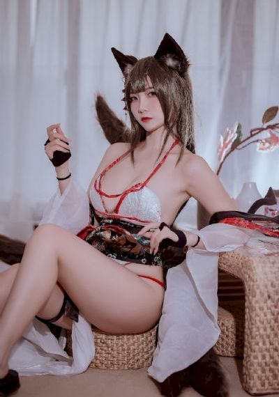 《漂亮的女邻居》5_1080全集在线观看