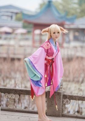 韩国三级电影姐姐的朋友_JVID性感写真